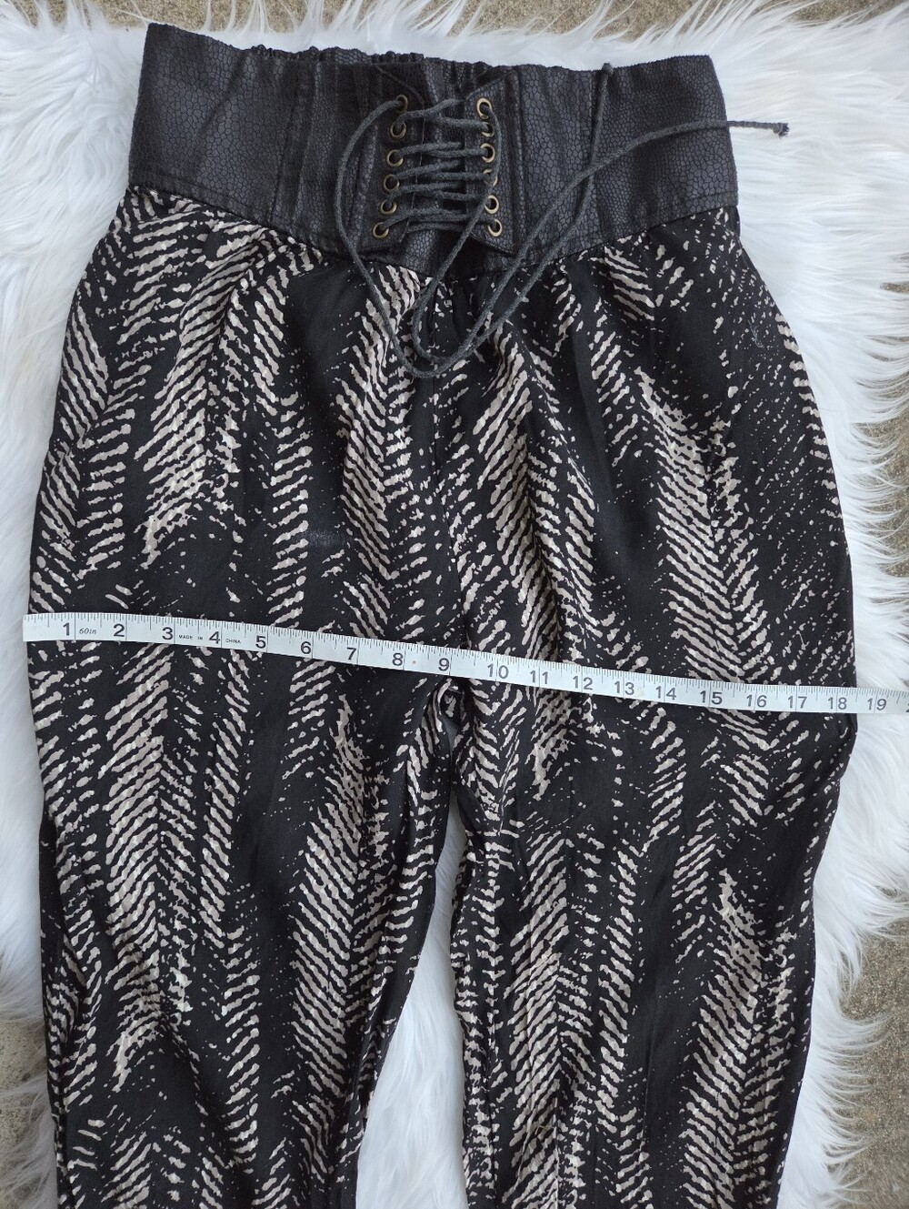 Authentic - Black And Cream High Waisted Pants - Size 5 - Picture 5 of 11